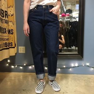 Levi’s 501’s Dark Wash Straight Leg 30x32